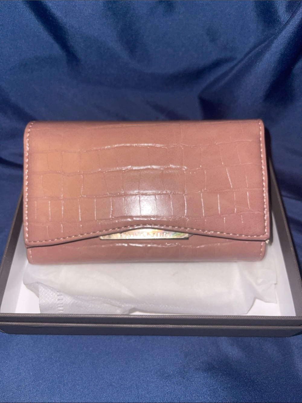 Charles & Keith Croc-Embossed Tri-fold Wallet in Dusty Pink